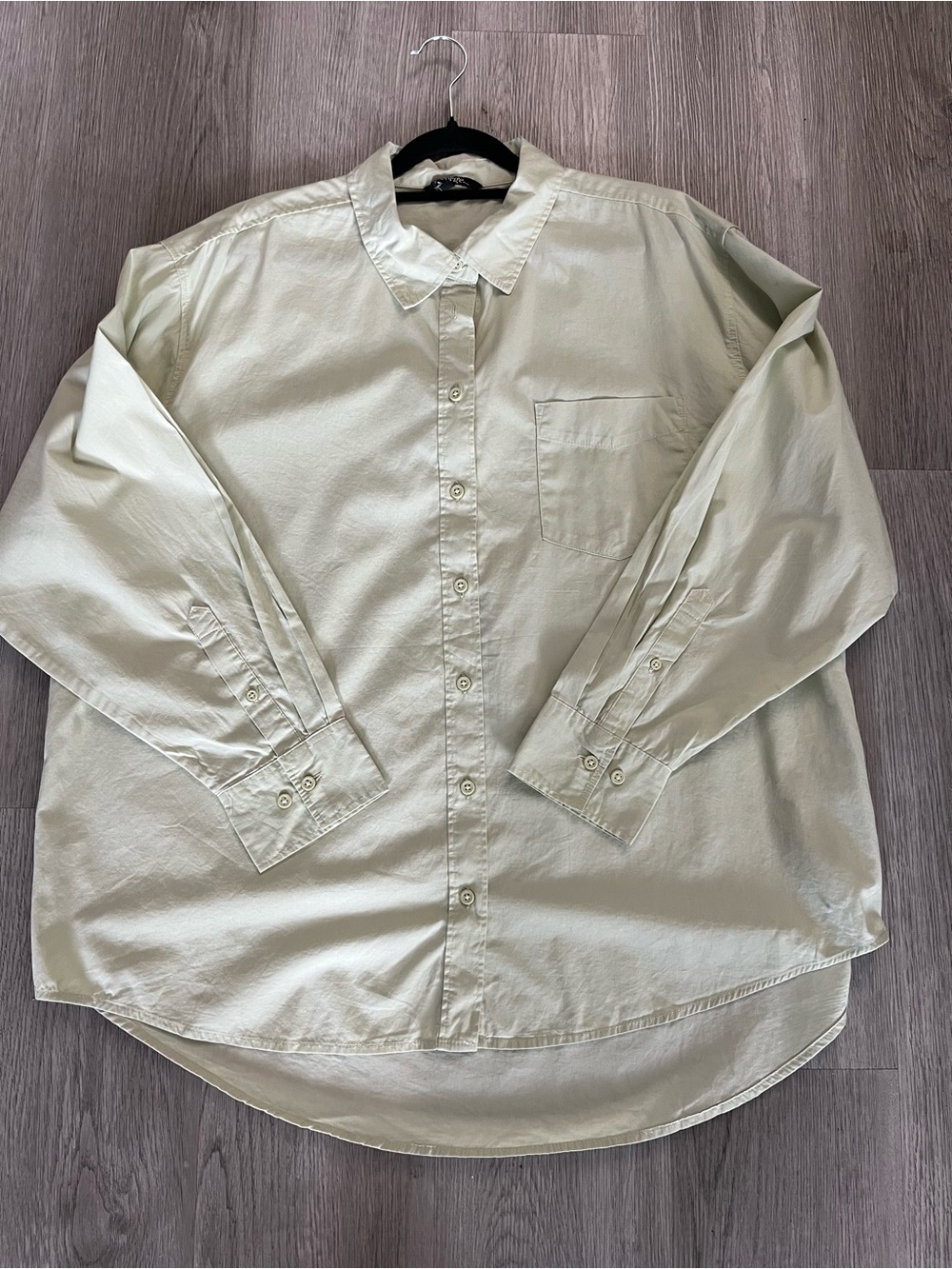 438–George Light Green Long-Sleeve Button-Down Shirt
